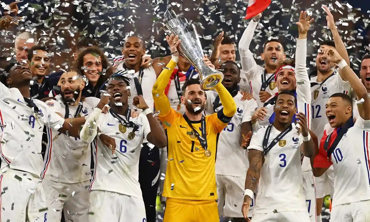 Niềm vui chiến thắng của đội giành chức vô địch UEFA Nations League